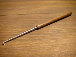 #122A GPスプリングアジャスター　ウォルナットハンドル/Walnut handle GP spring adjuster