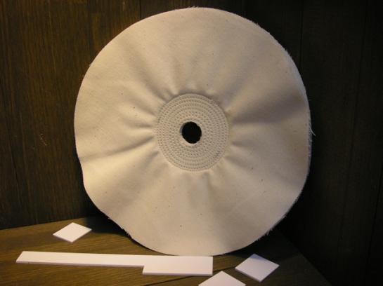 #248-4 鍵盤磨き用バフ(8号中渦巻き)250ΦX25枚合わせ