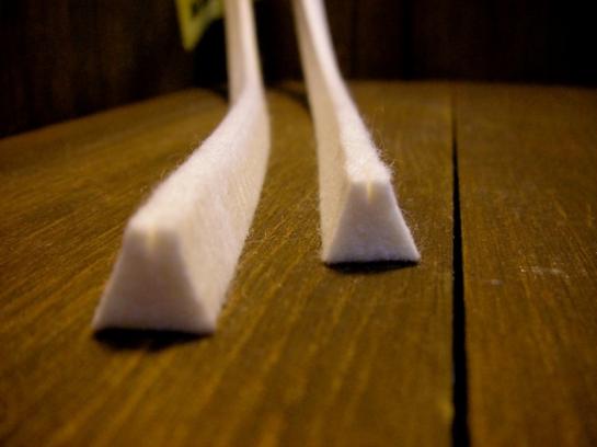 #260-16T UPダンパーフェルト 3本止/UP damper felt,trichord