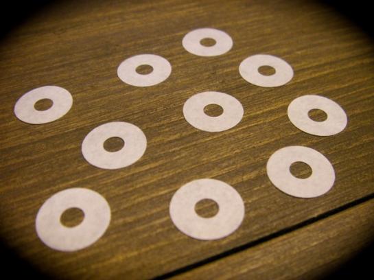 #B10 紙パンチングB10(100枚入)/Paper punching(100pcs)  0.04tX12Φ 白(一番薄いパンチング)